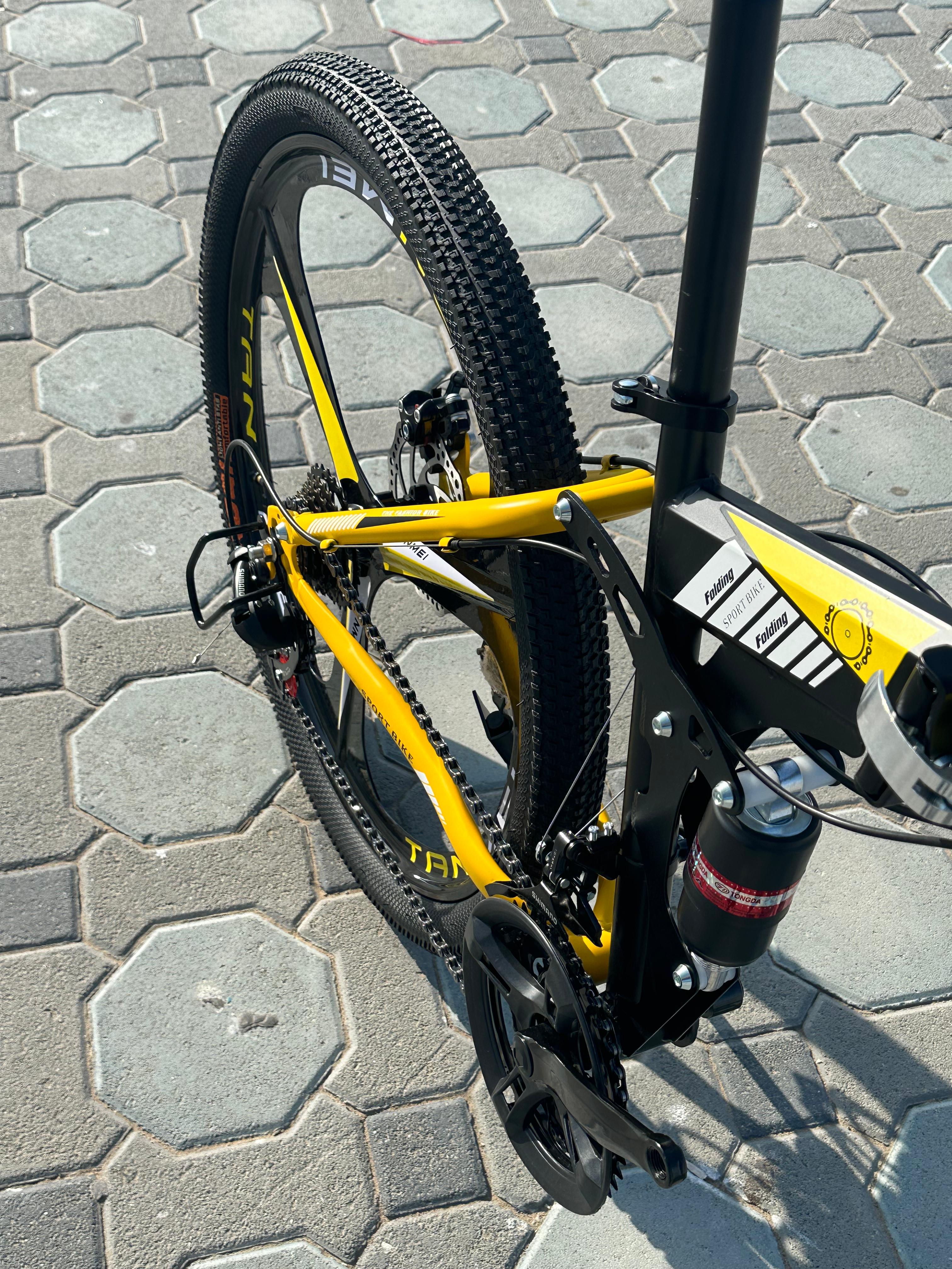 دوچرخه تاشو سایز ۲۶ ، ۲۴ و ۲۷   LAND ROVER (سفارش اروپا)  رینگ‌ سه پره رنگ مشکی زرد